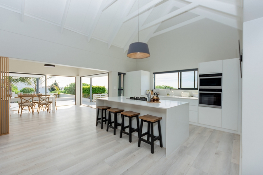 9 Bedroom Property for Sale in Olifantskop Western Cape